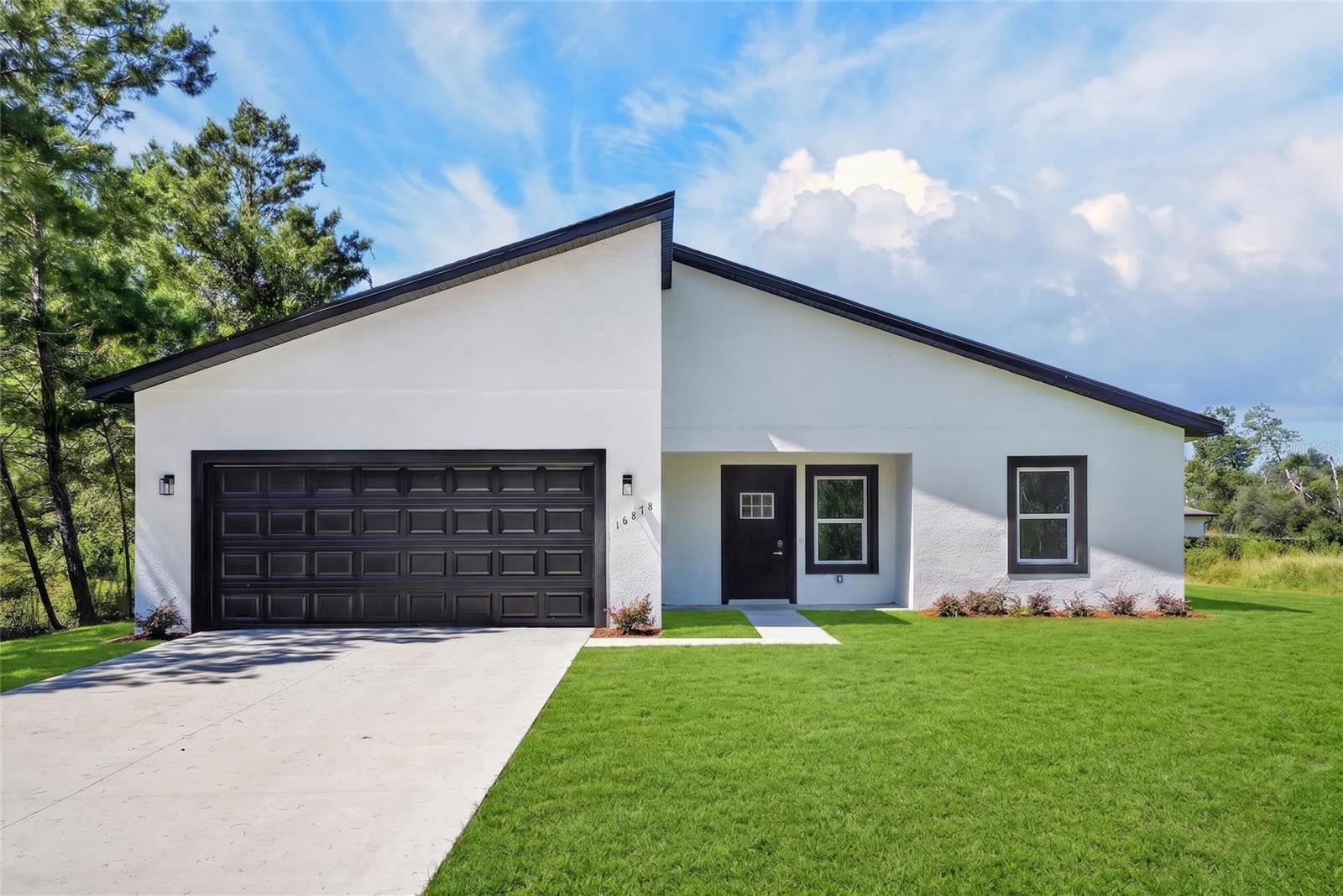 16878 SW 40th Cir — photo