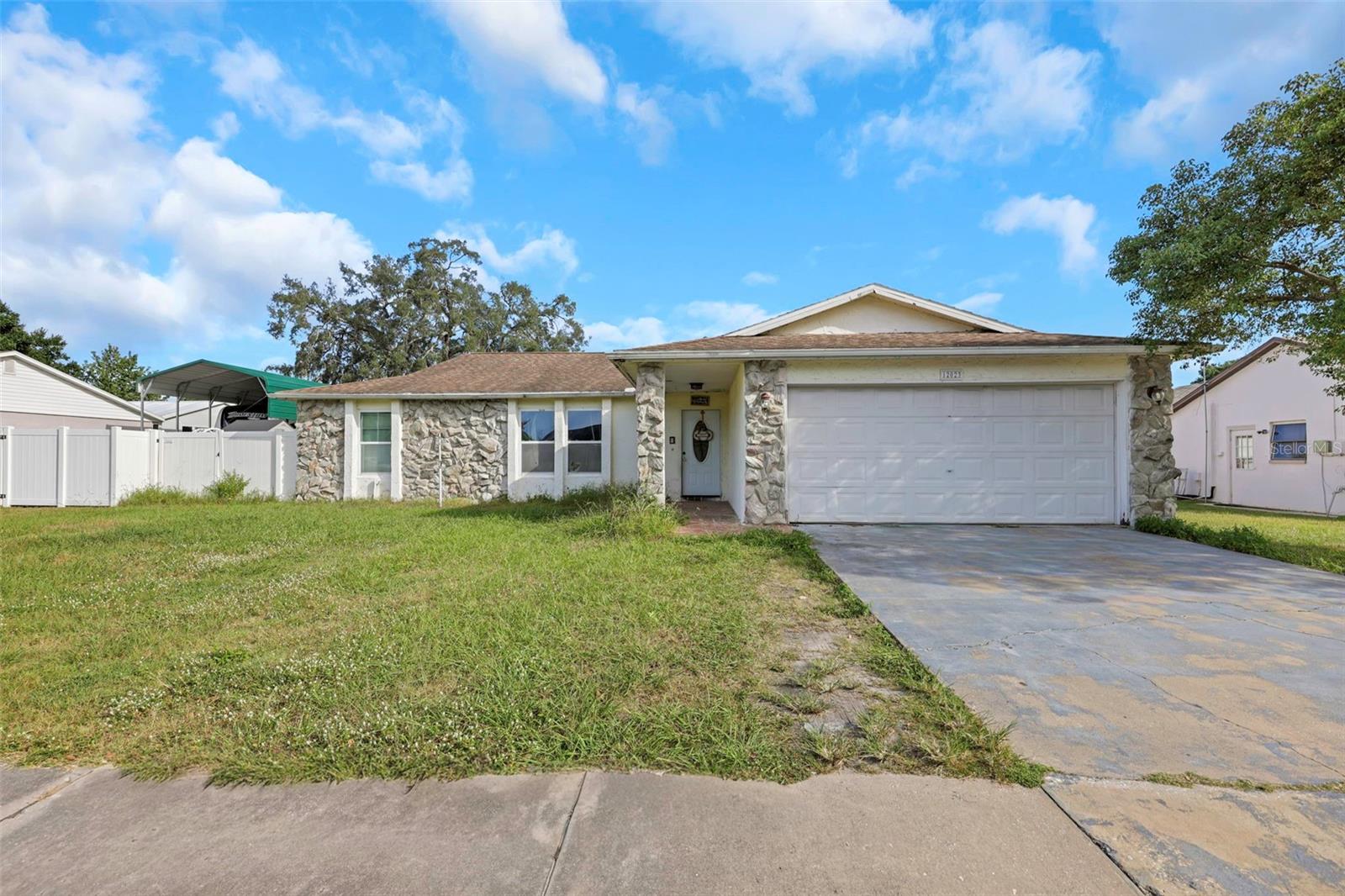 12023 Mahogany Dr — photo