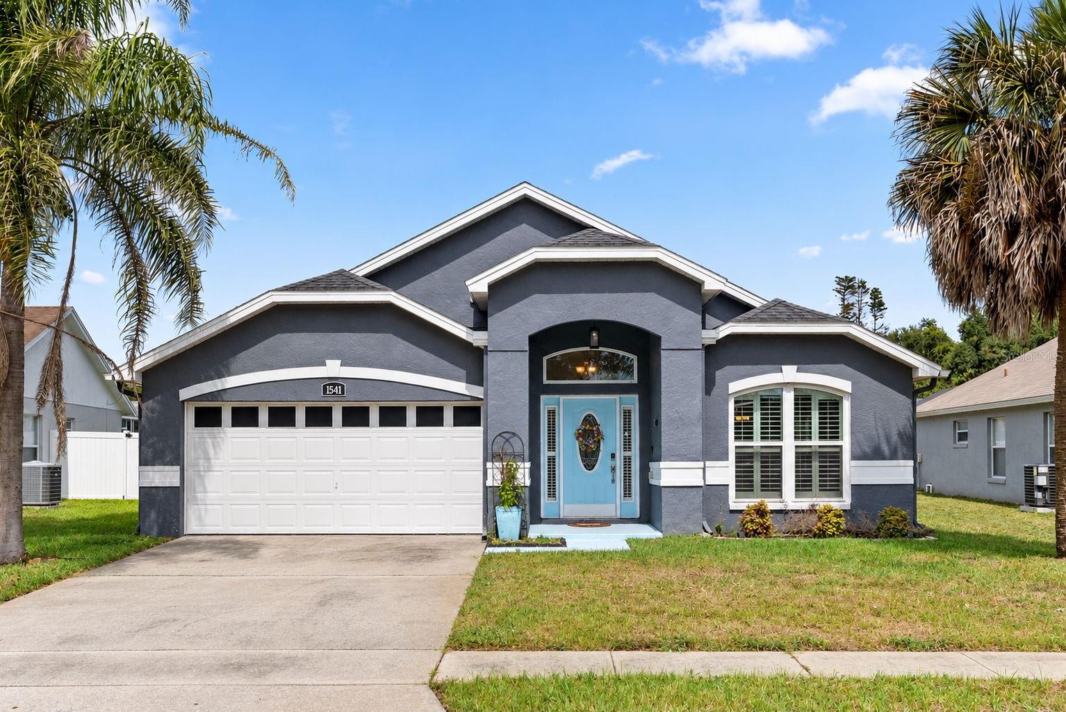 1541 Indian Oaks Trl — photo