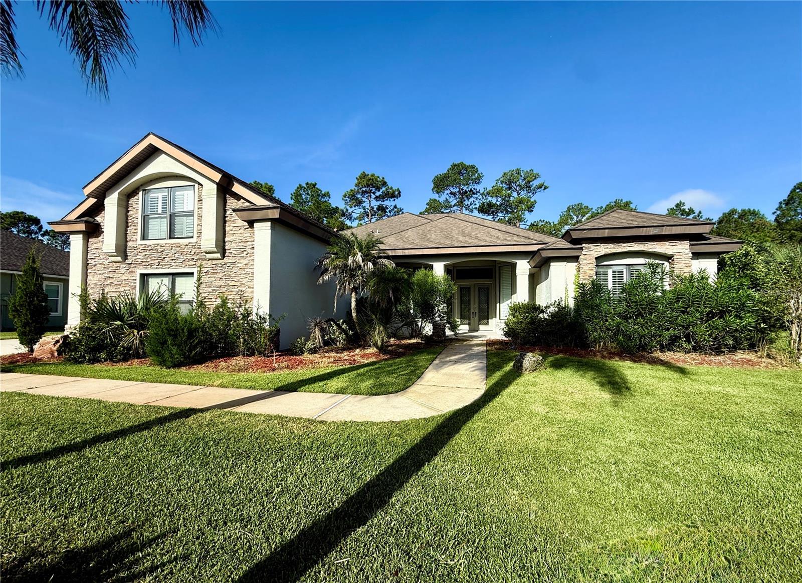 971 Stone Lake Dr — photo