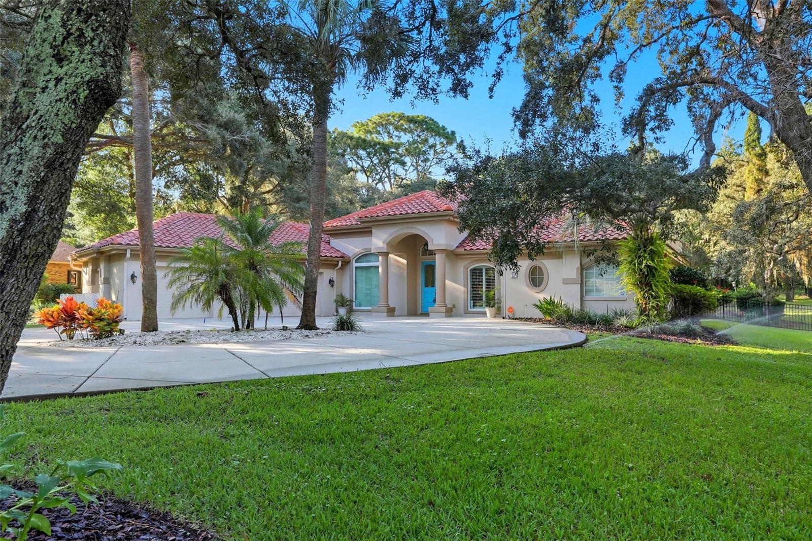 57 W Albany Ln — photo