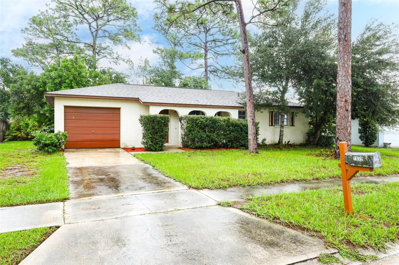 2539 Dobbin Dr — photo