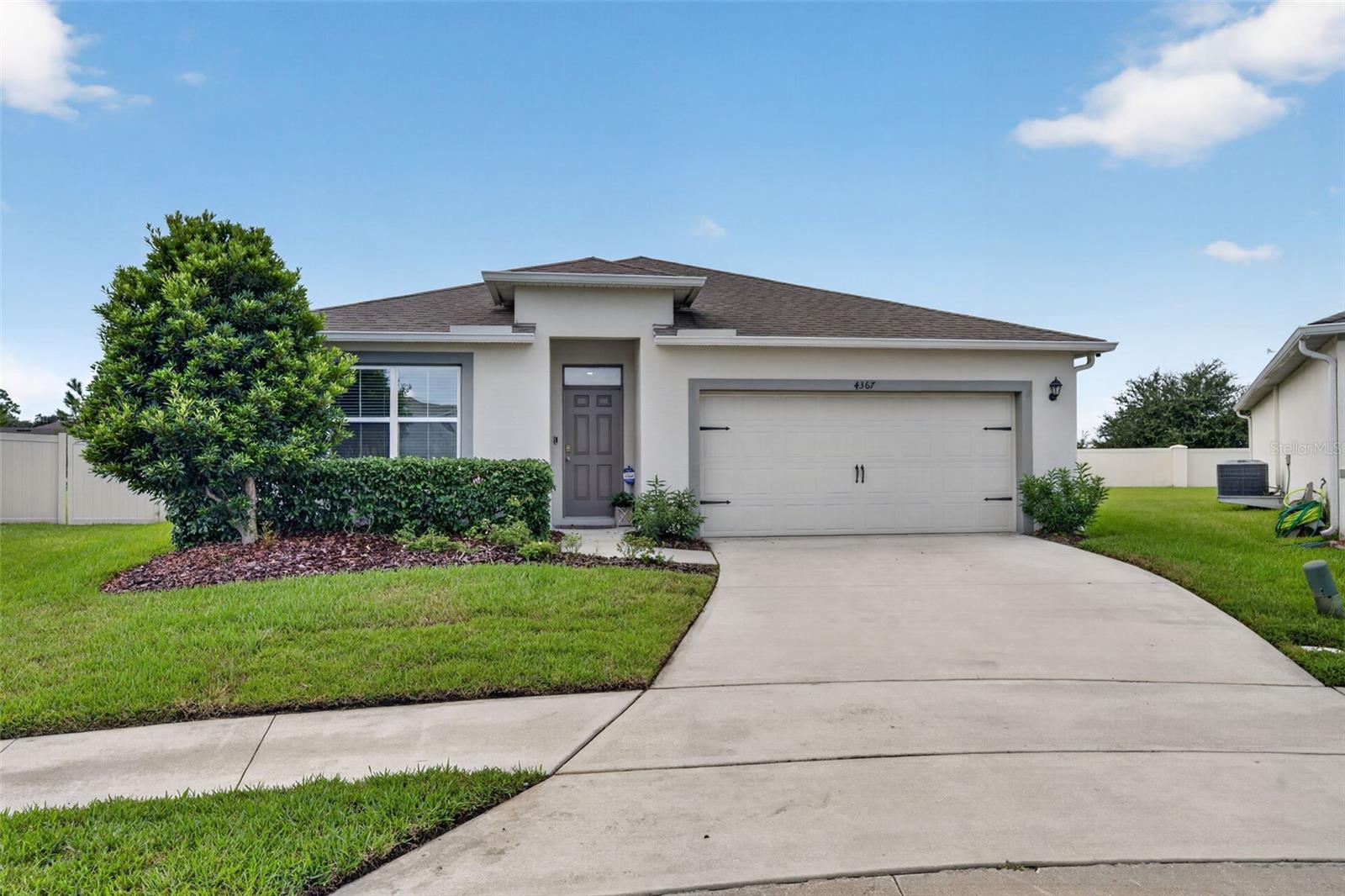 4367 Looking Glass Pl — photo