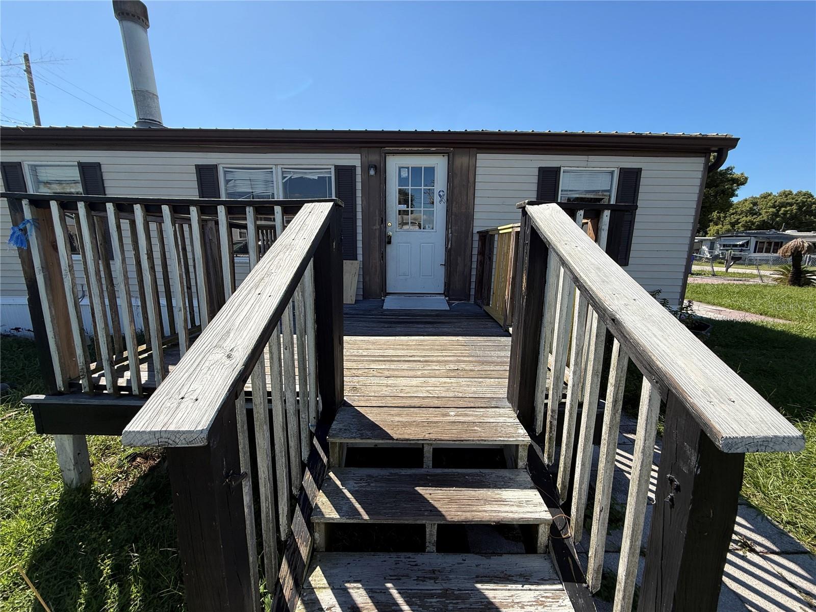 2001 Pine Street, St Cloud, FL 34769 — photo 2