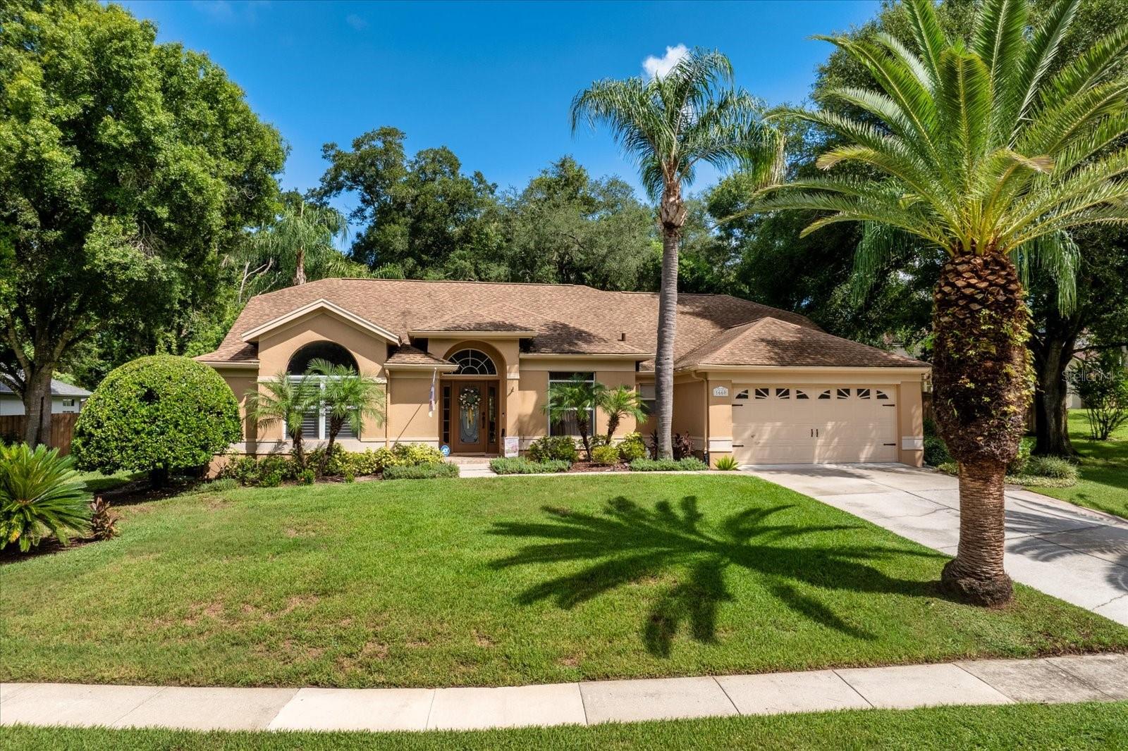 1660 Sweetwater West Cir — photo