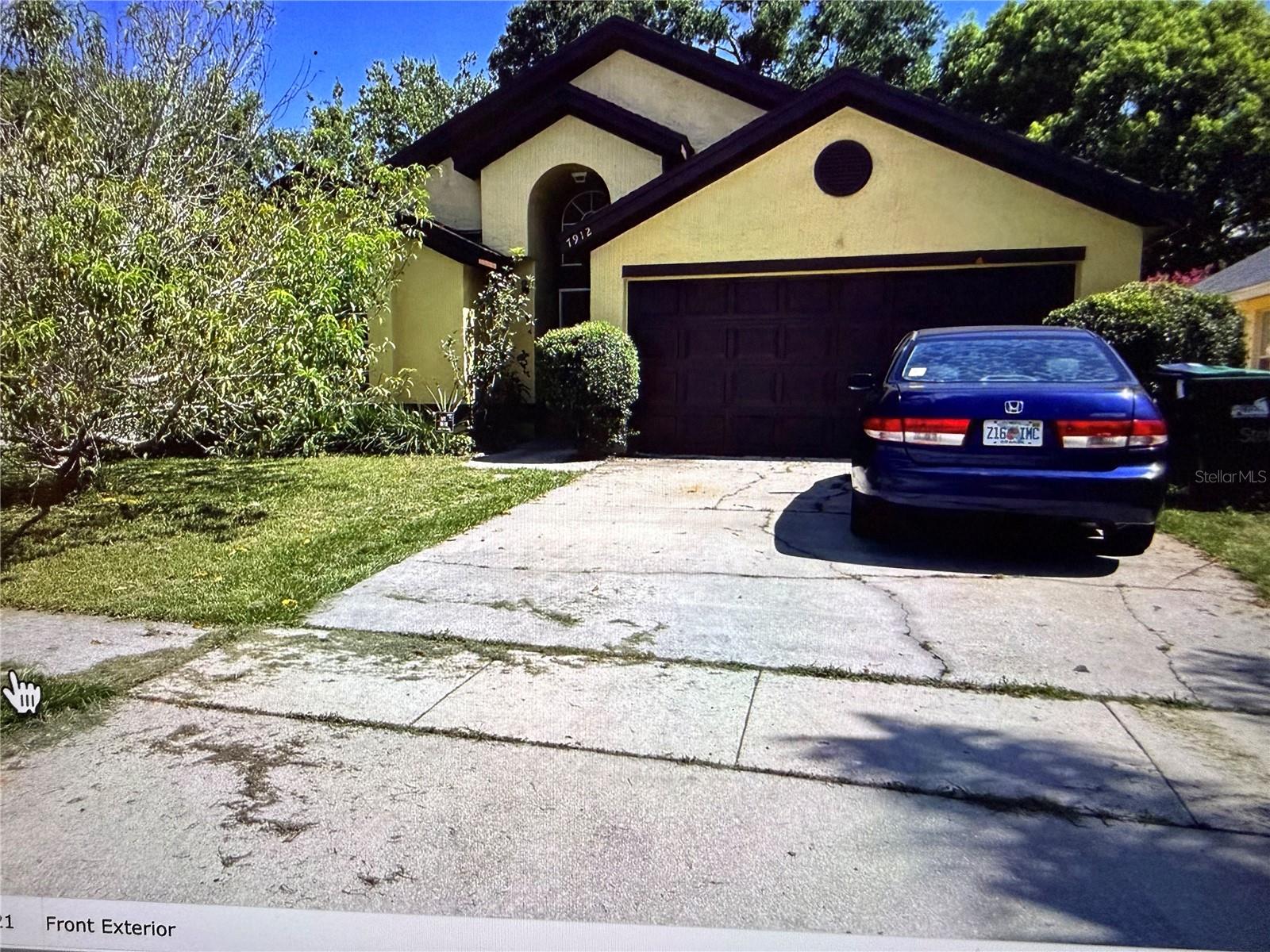 7912 Antibes Ct — photo
