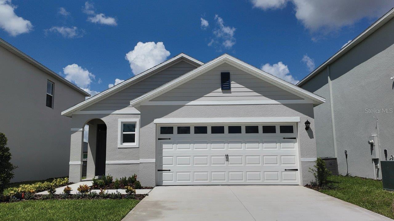 5401 Willow Crk — photo