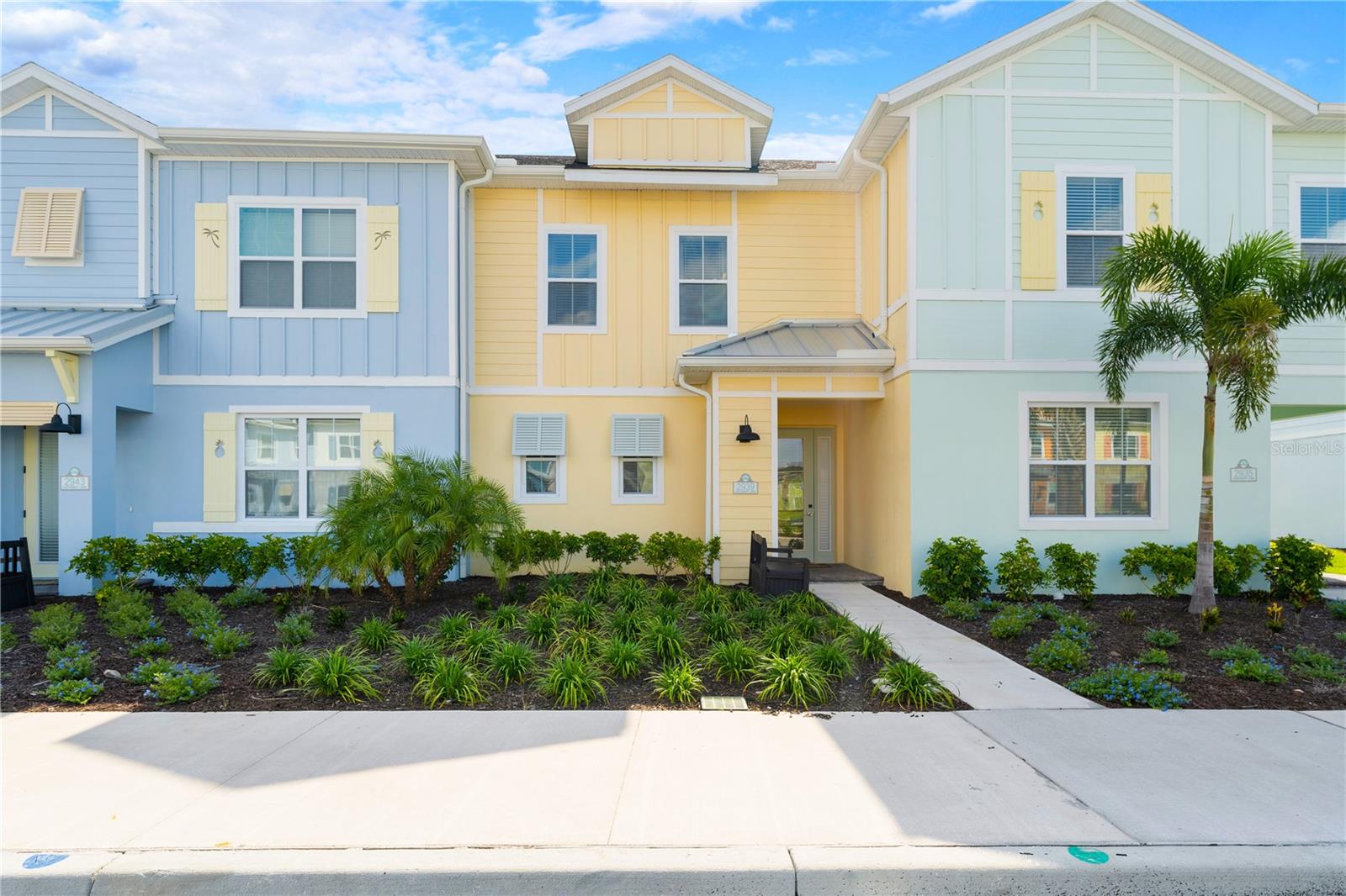 2939 Castaway Ln — photo