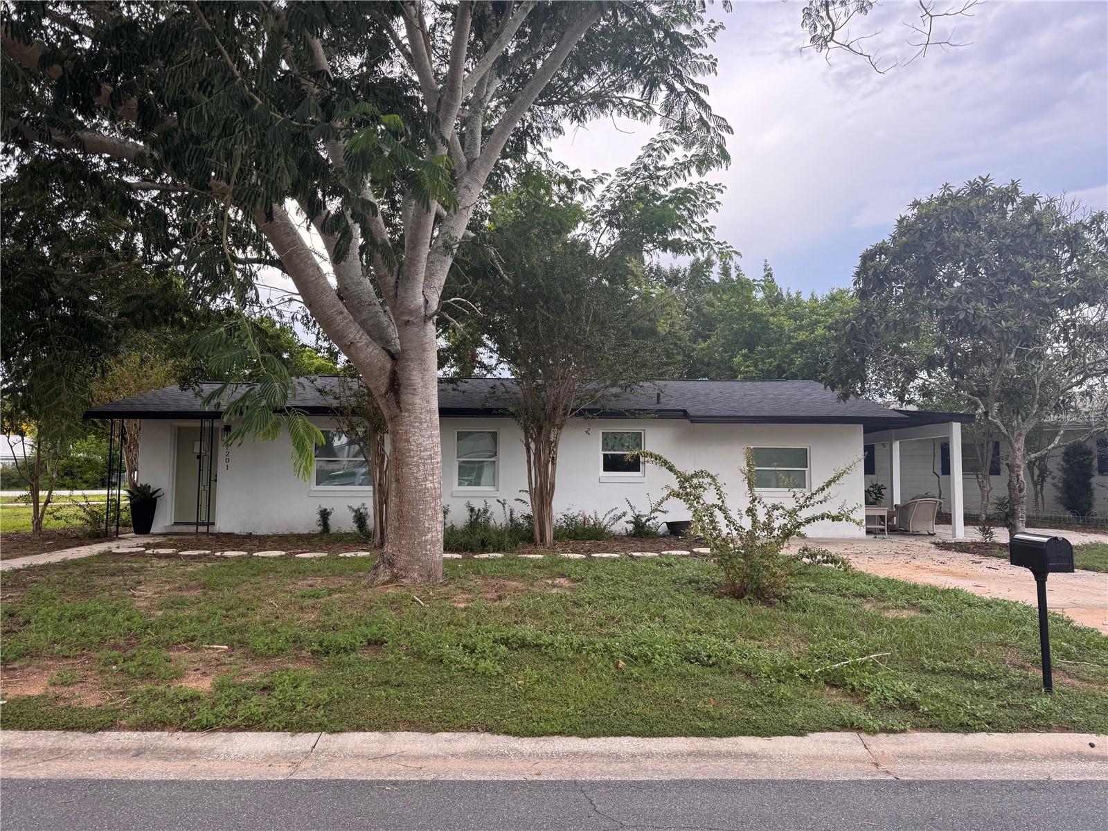 1201 Sherman Ave — photo