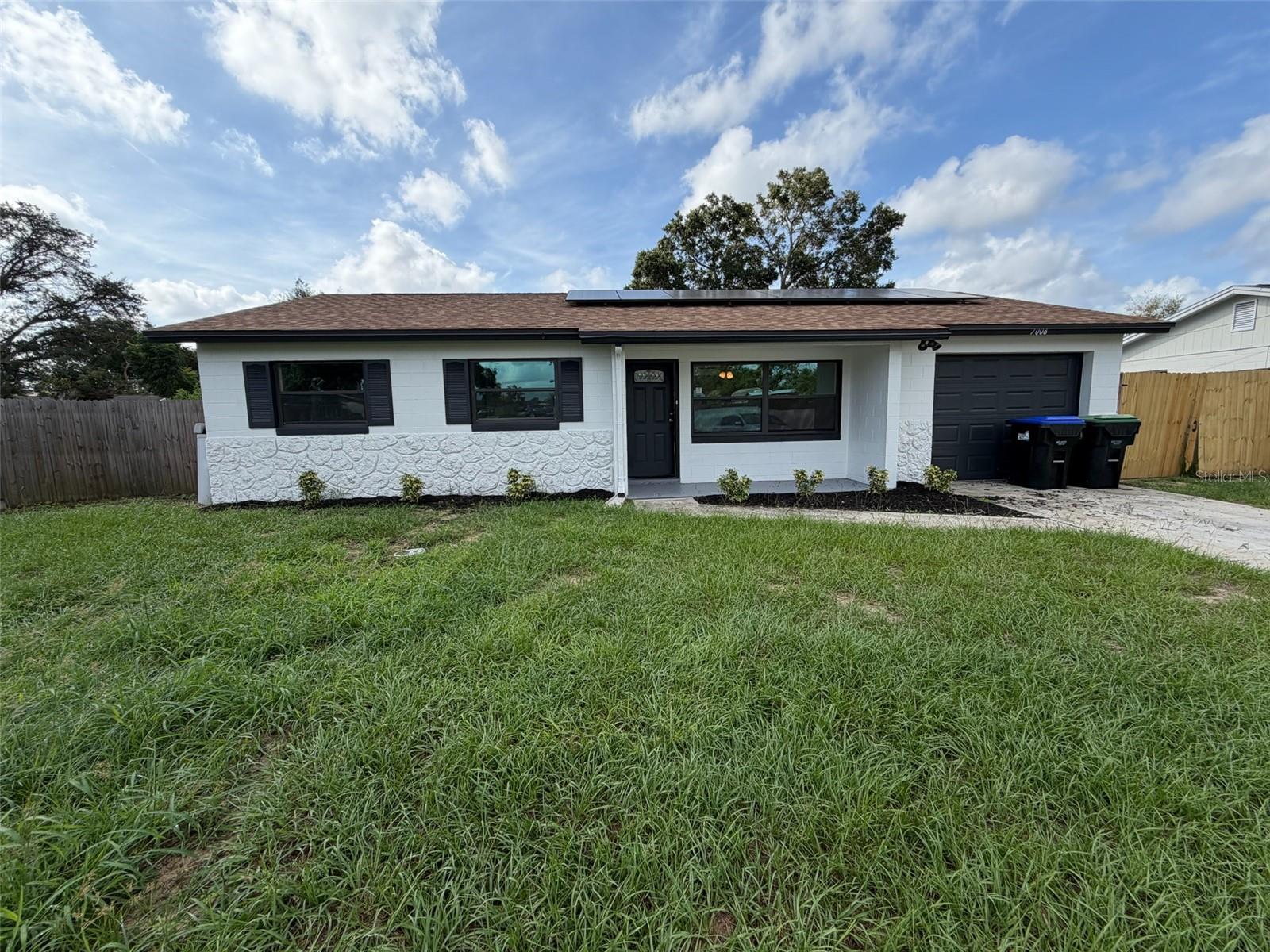 7008 Harwick Dr — photo
