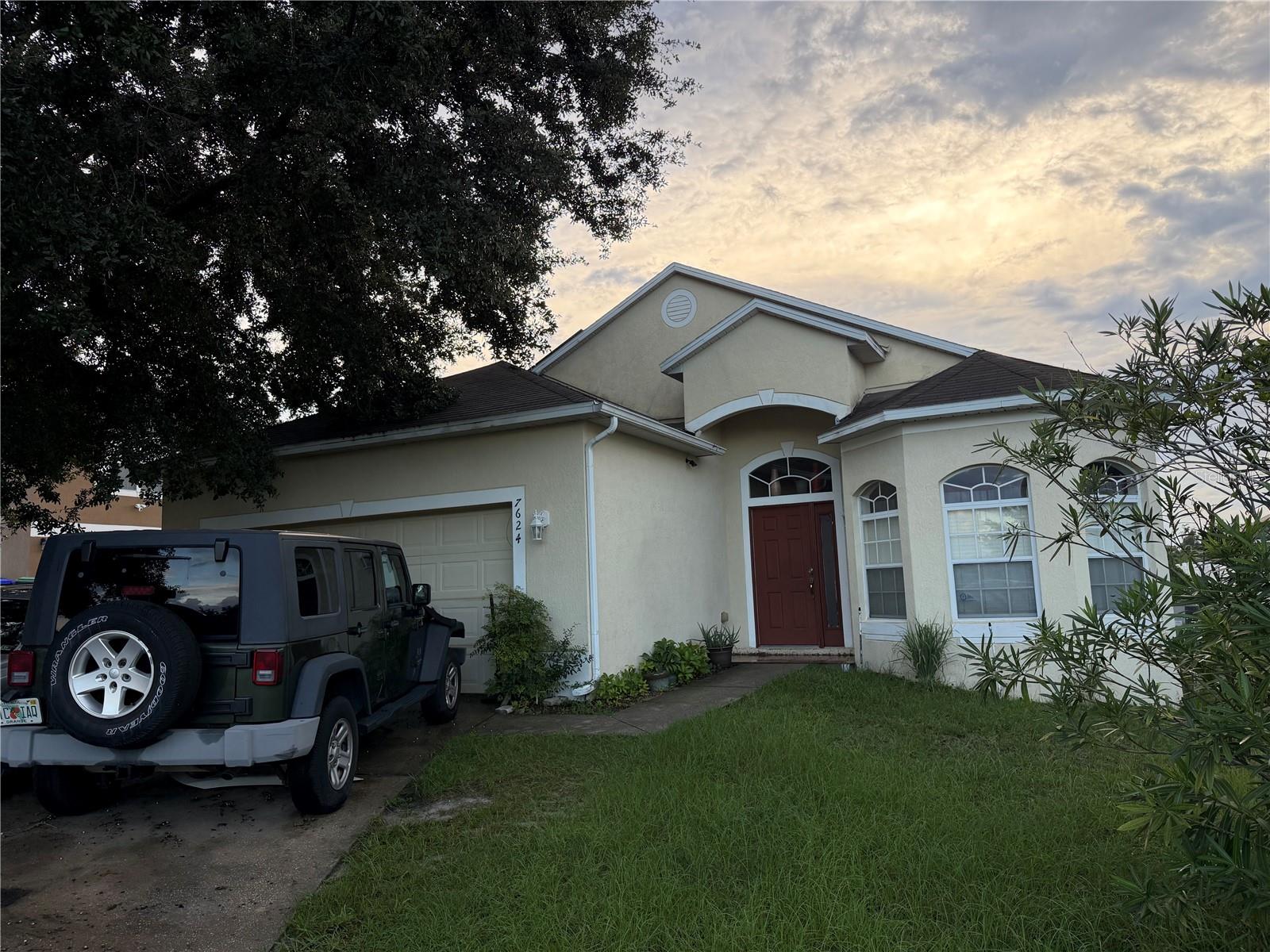 7624 Rex Hill Trl — photo