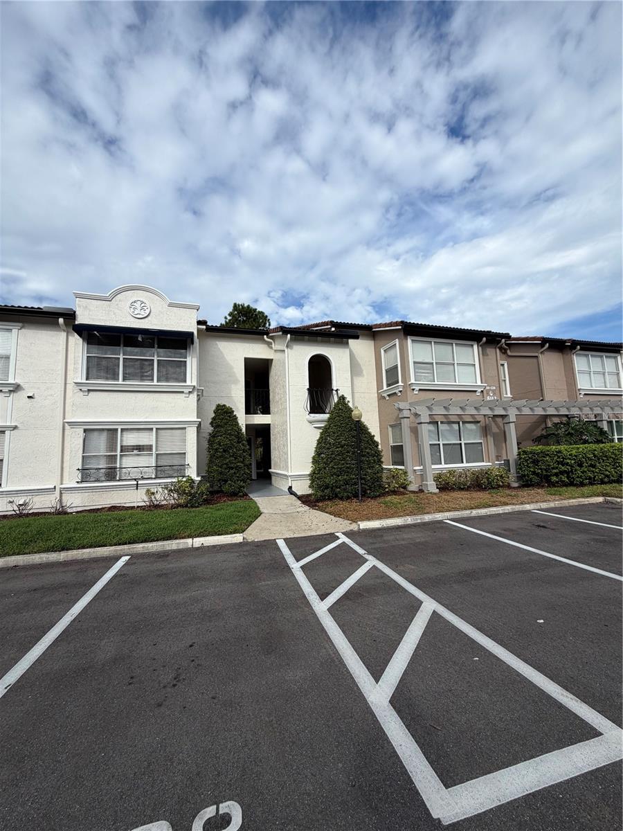 5112 Conroy Rd #13 — photo