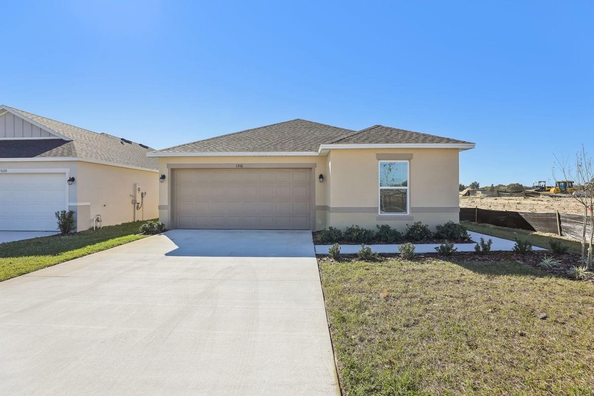 1516 Kayla Cir — photo