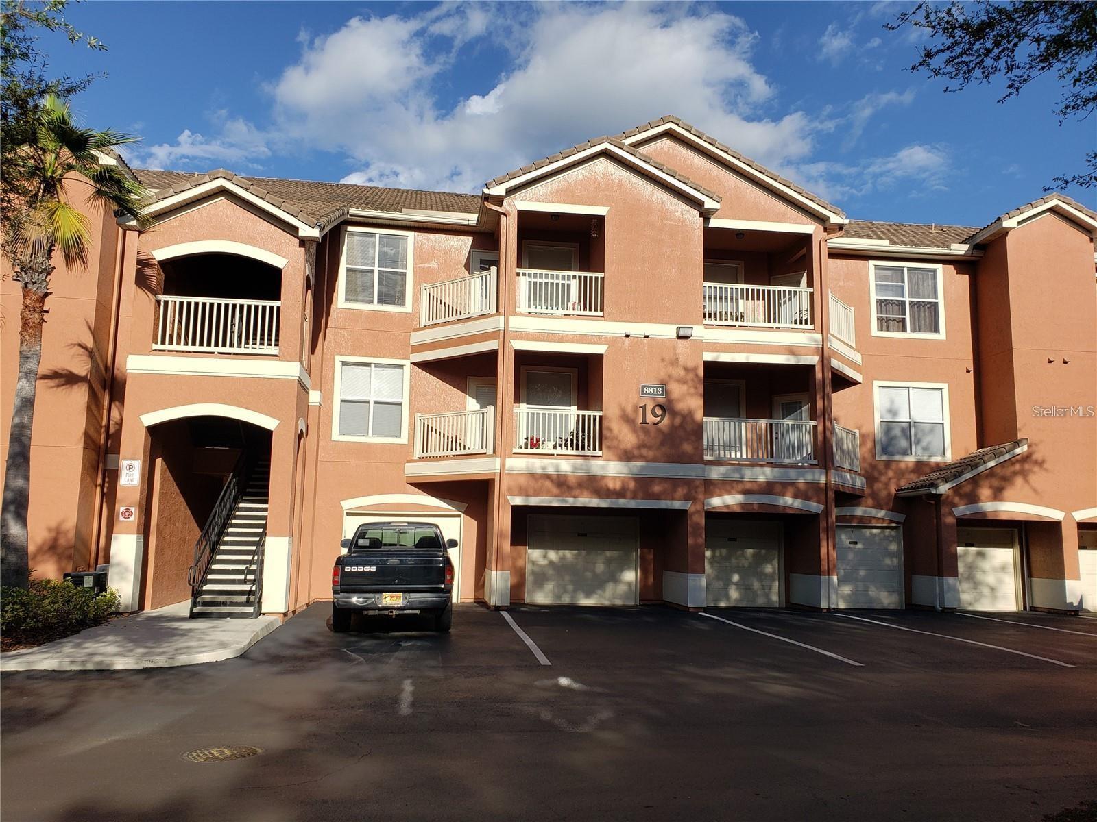 8813 Villa View Cir #104 — photo