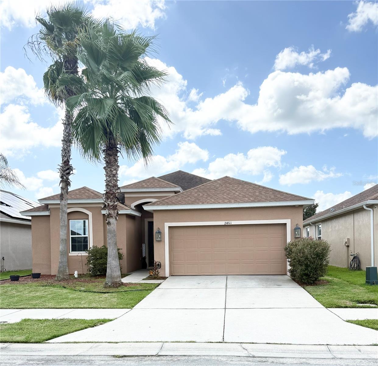 2461 Torrens Dr — photo