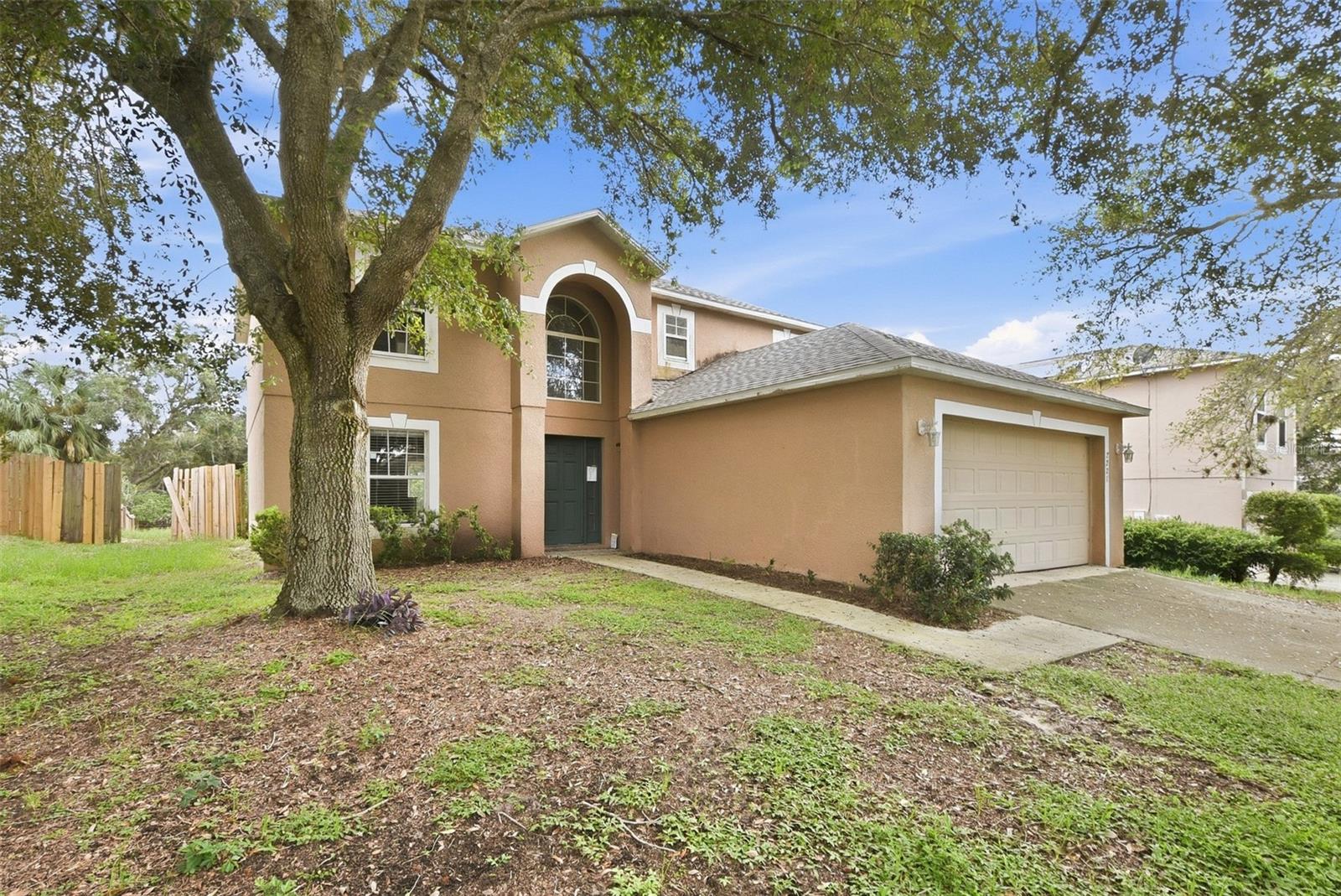 2228 Sandridge Cir — photo