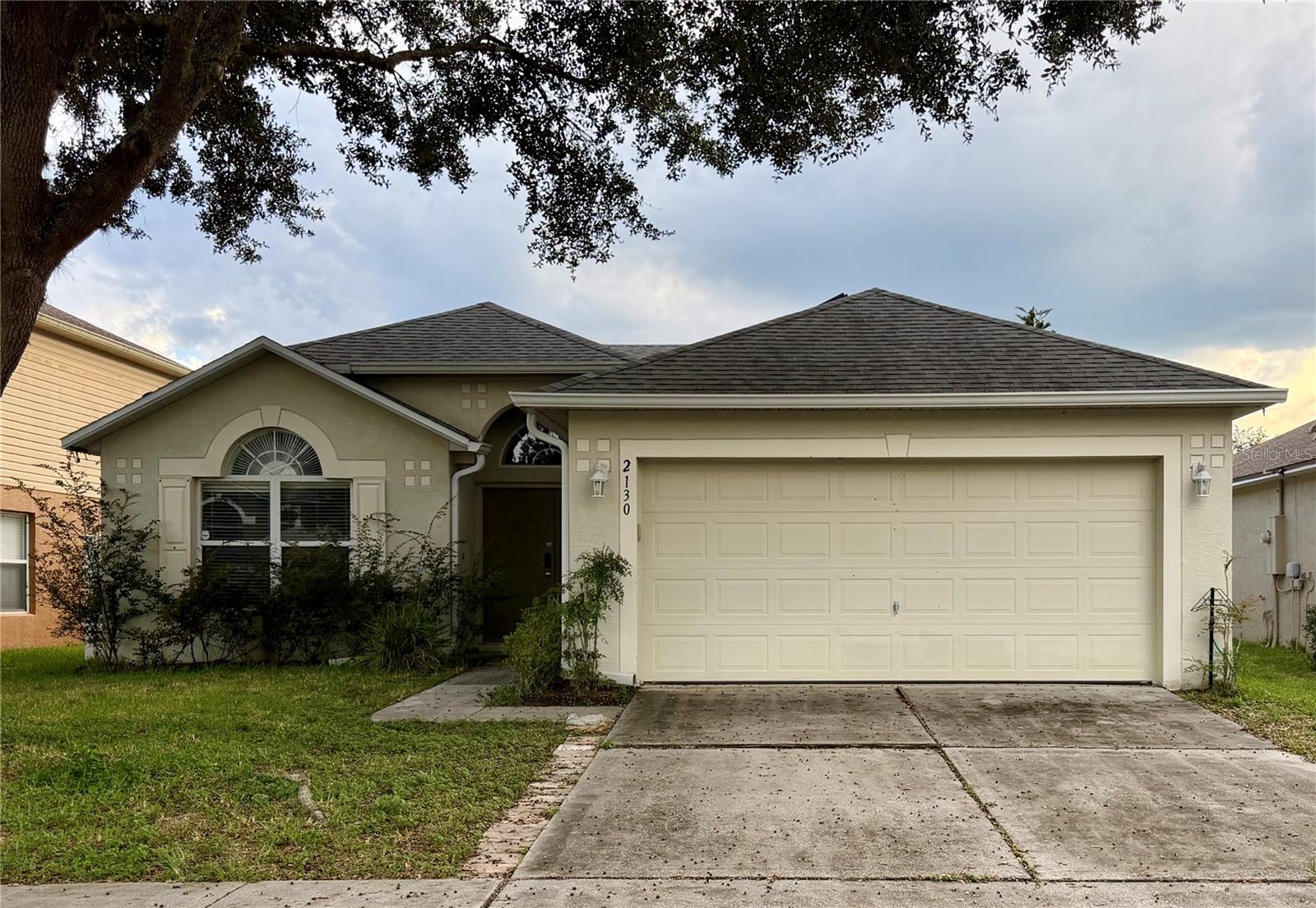 2130 Corner School Dr — photo