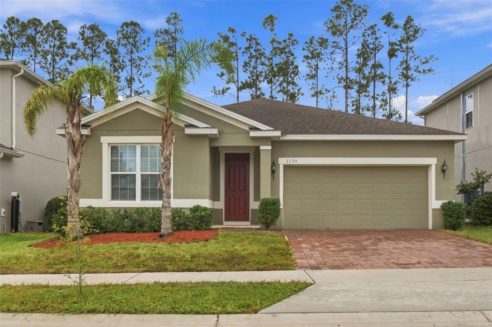 1135 Garrett Gilliam Dr — photo
