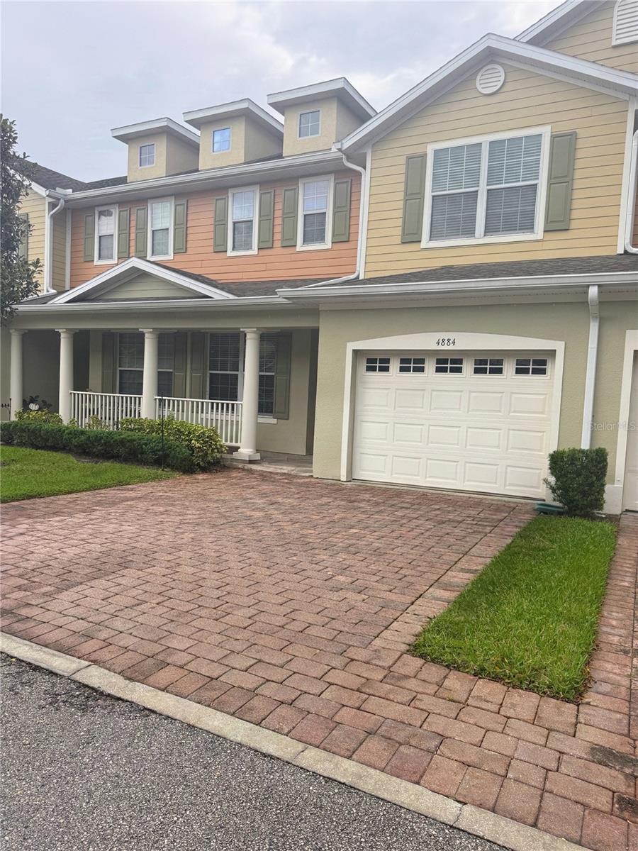 4884 Poolside Dr — photo