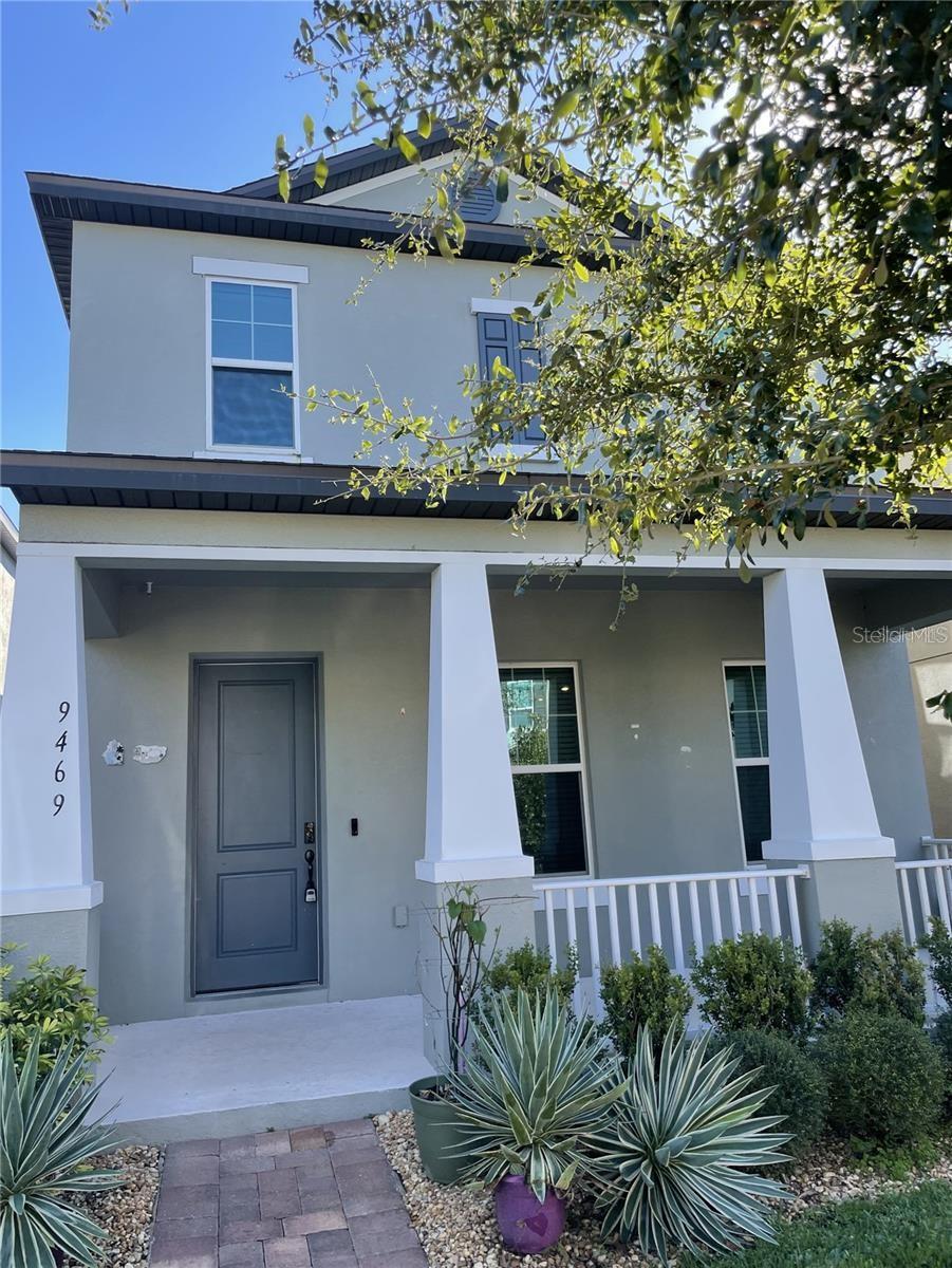 9469 Meadow Hunt Way — photo