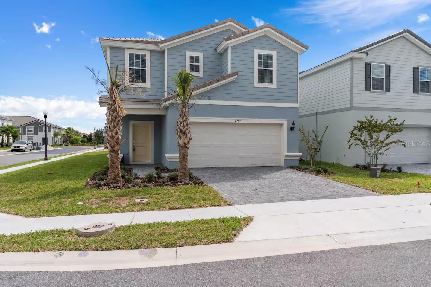 7180 Oakmoss Loop — photo