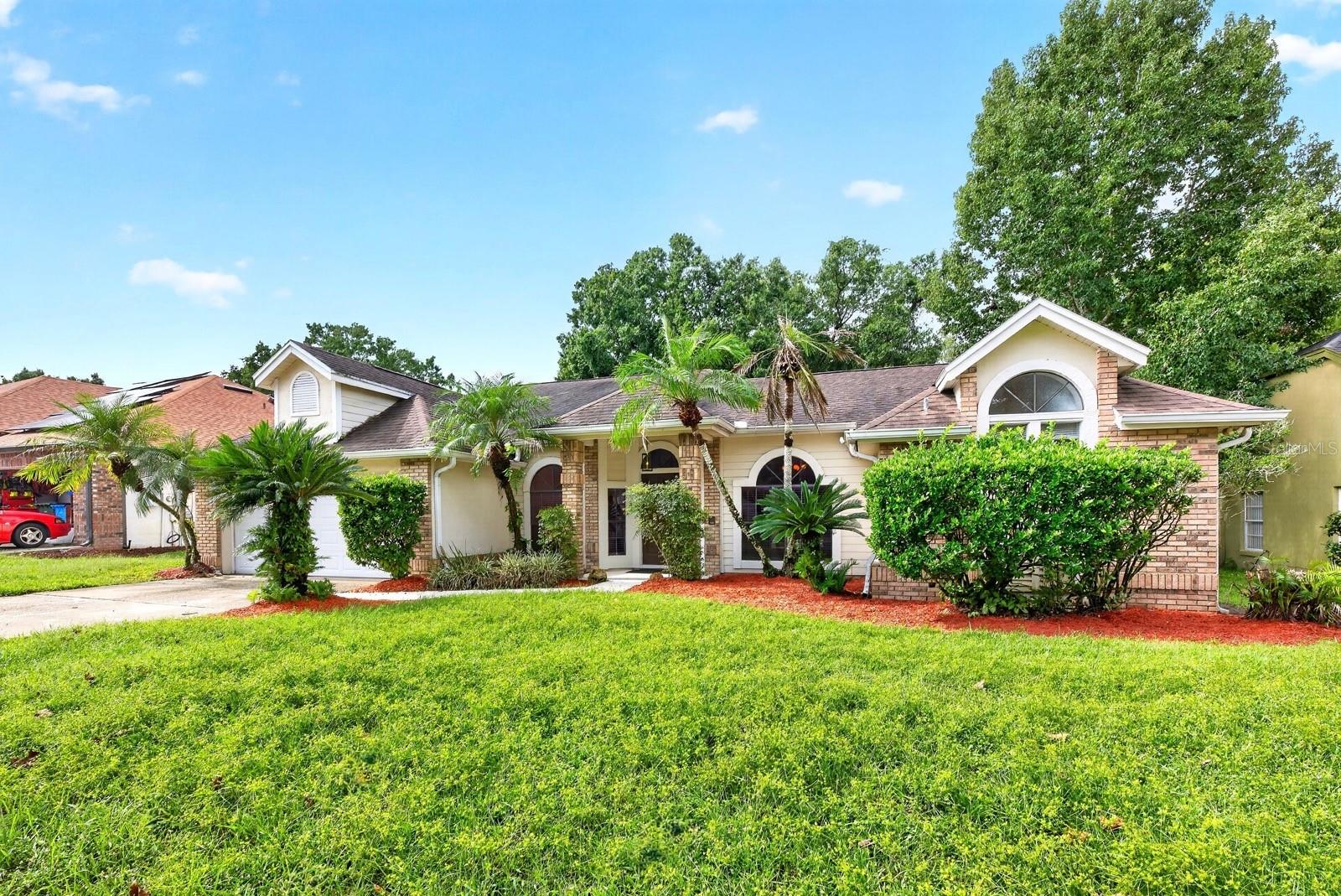 1003 N Magee Creek Ct — photo
