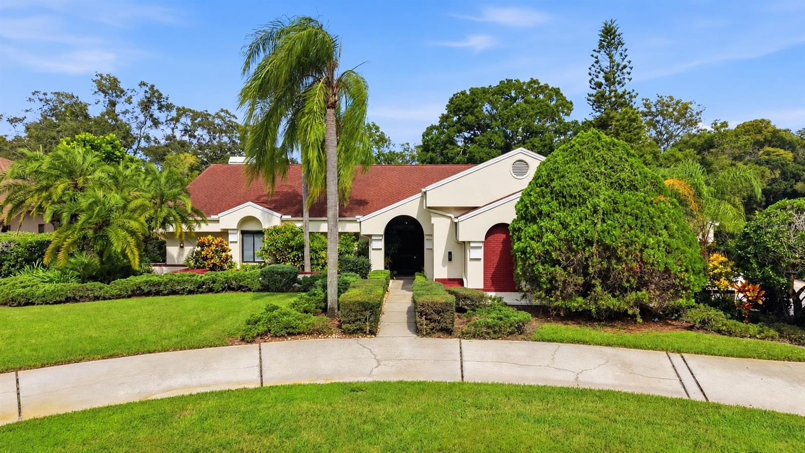 1008 Royal Birkdale Dr — photo