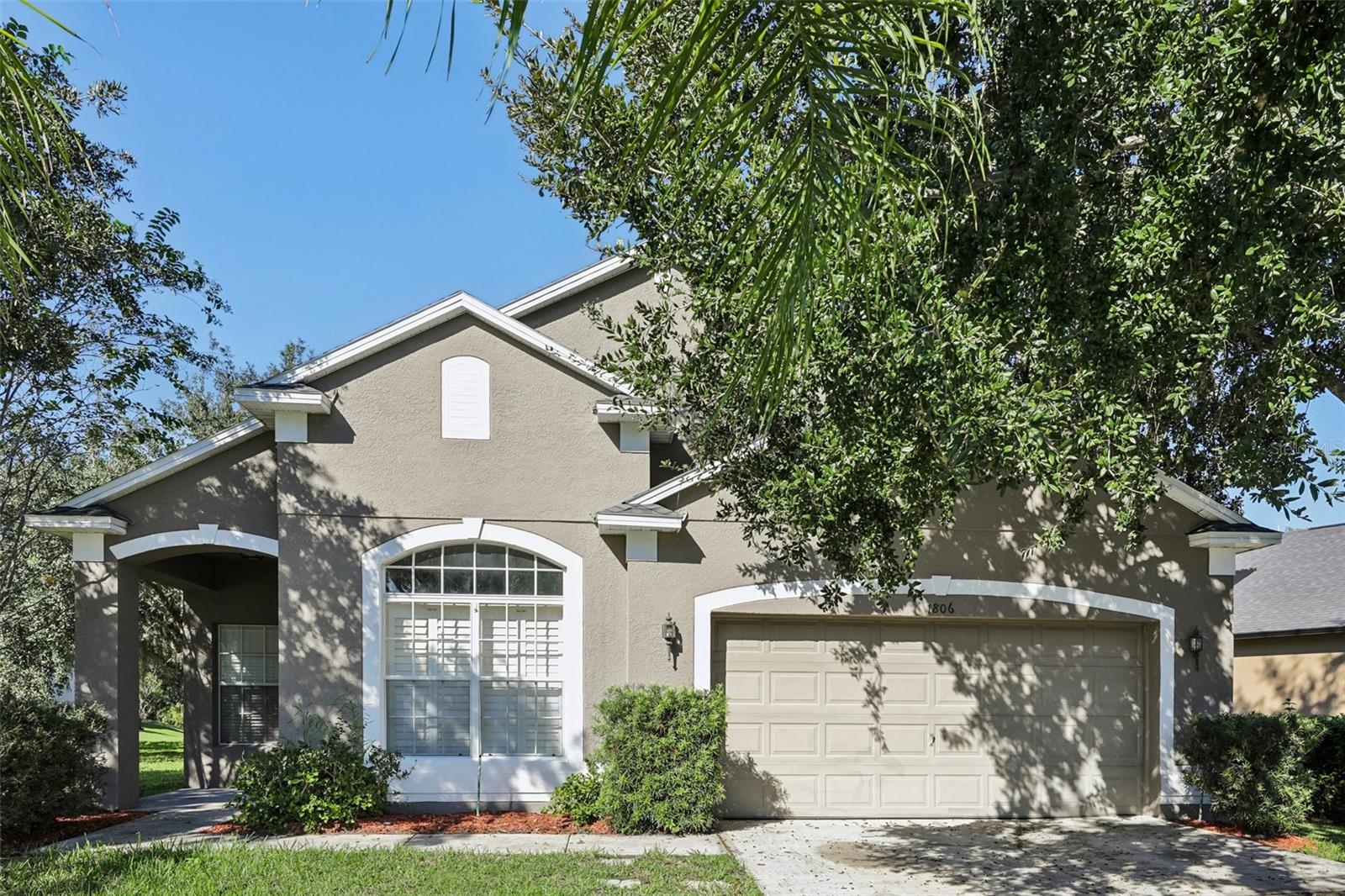 1806 Anna Catherine Dr — photo