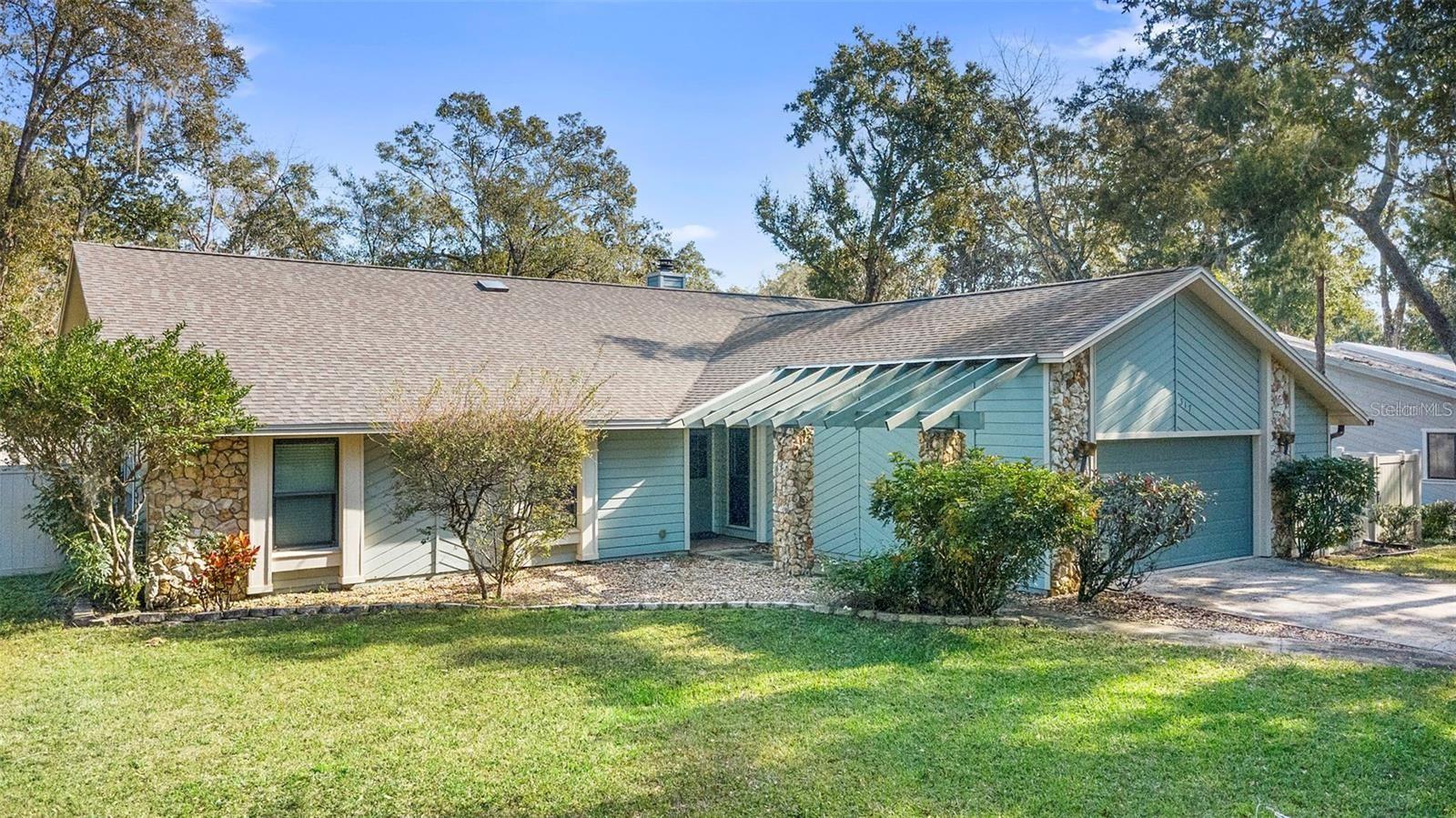 317 Oak Fern Cir — photo