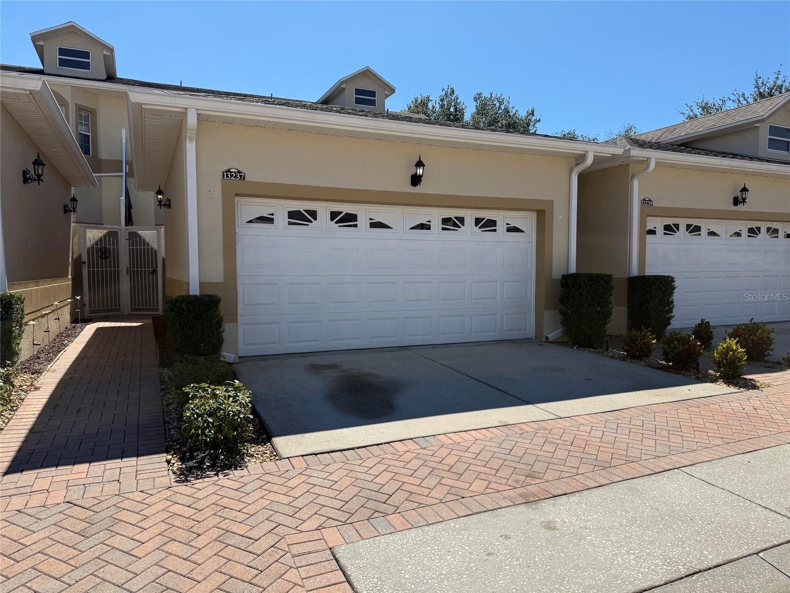 13237 Fountainbleau Dr — photo