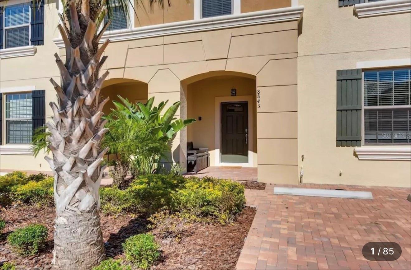 8843 Geneve Ct — photo