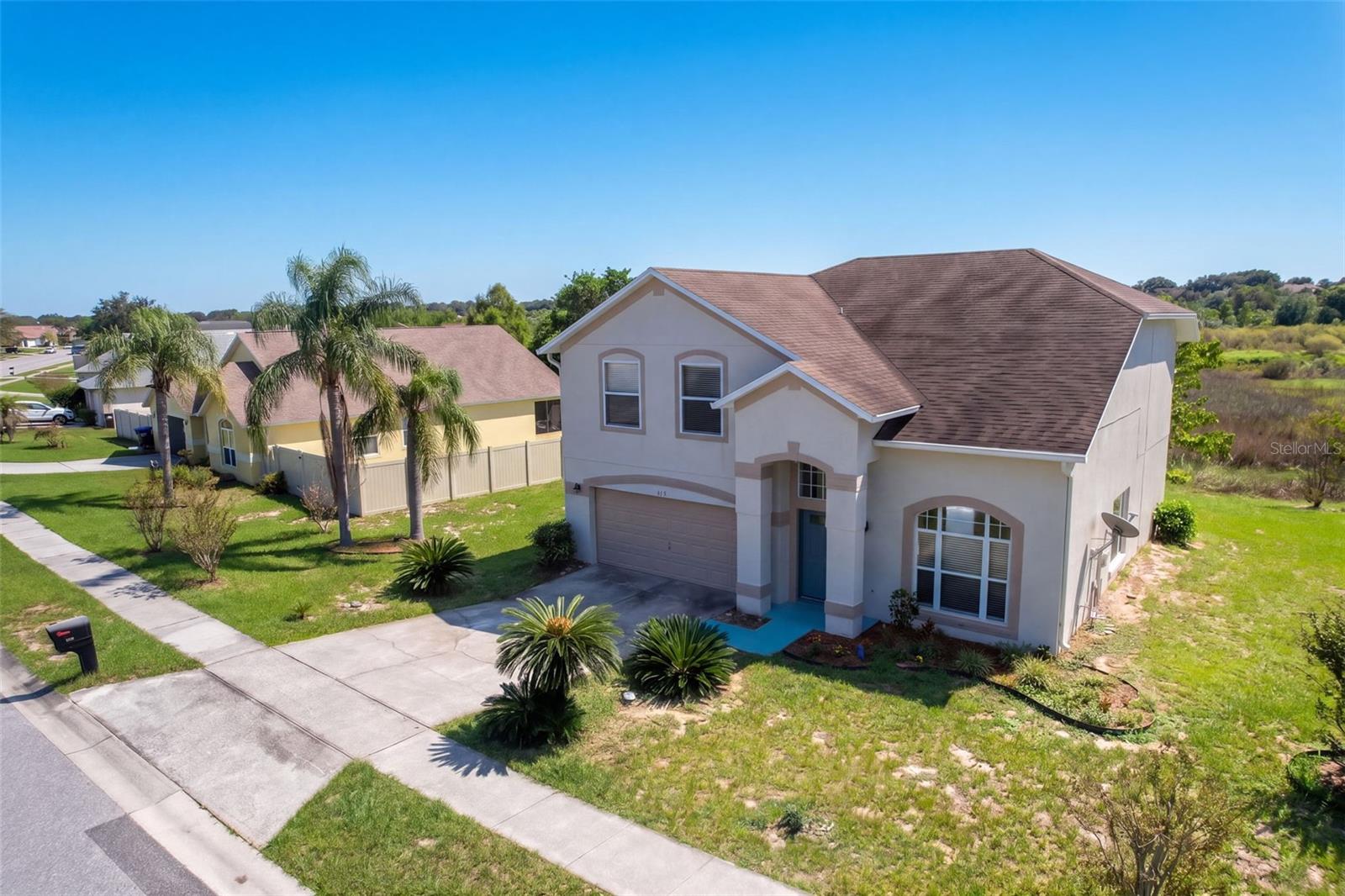 7694 Country Run Pkwy — photo