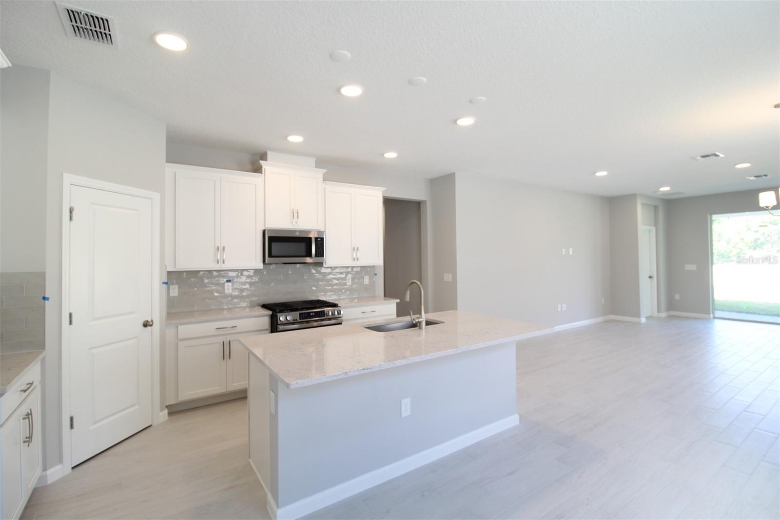 1308 Hyde Street, St Cloud, FL 34771 — photo 2