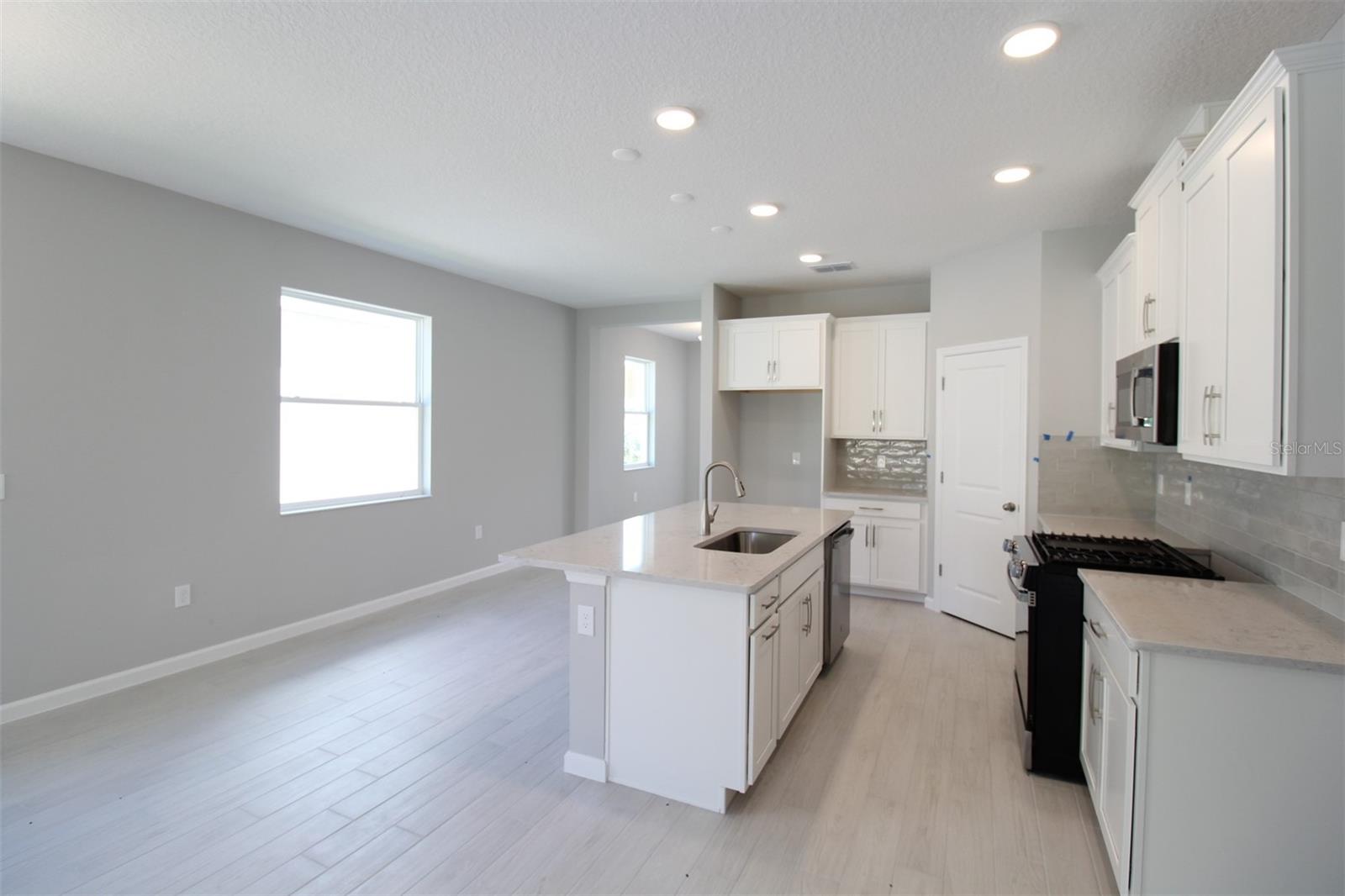 1308 Hyde Street, St Cloud, FL 34771 — photo 3