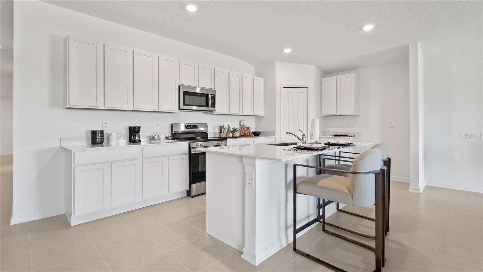 1946 Pine Meadows Golfcourse Road, Eustis, FL 32726 — photo 2