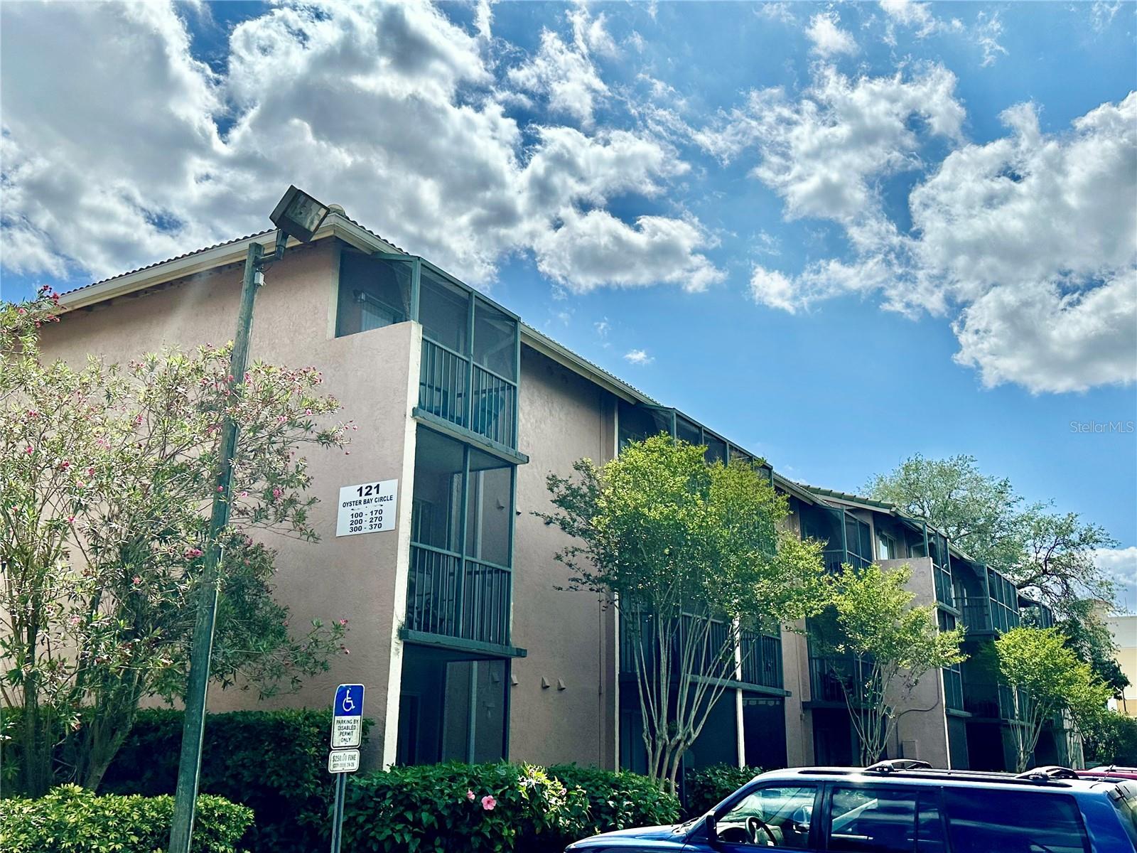 121 Oyster Bay Cir #300 — photo