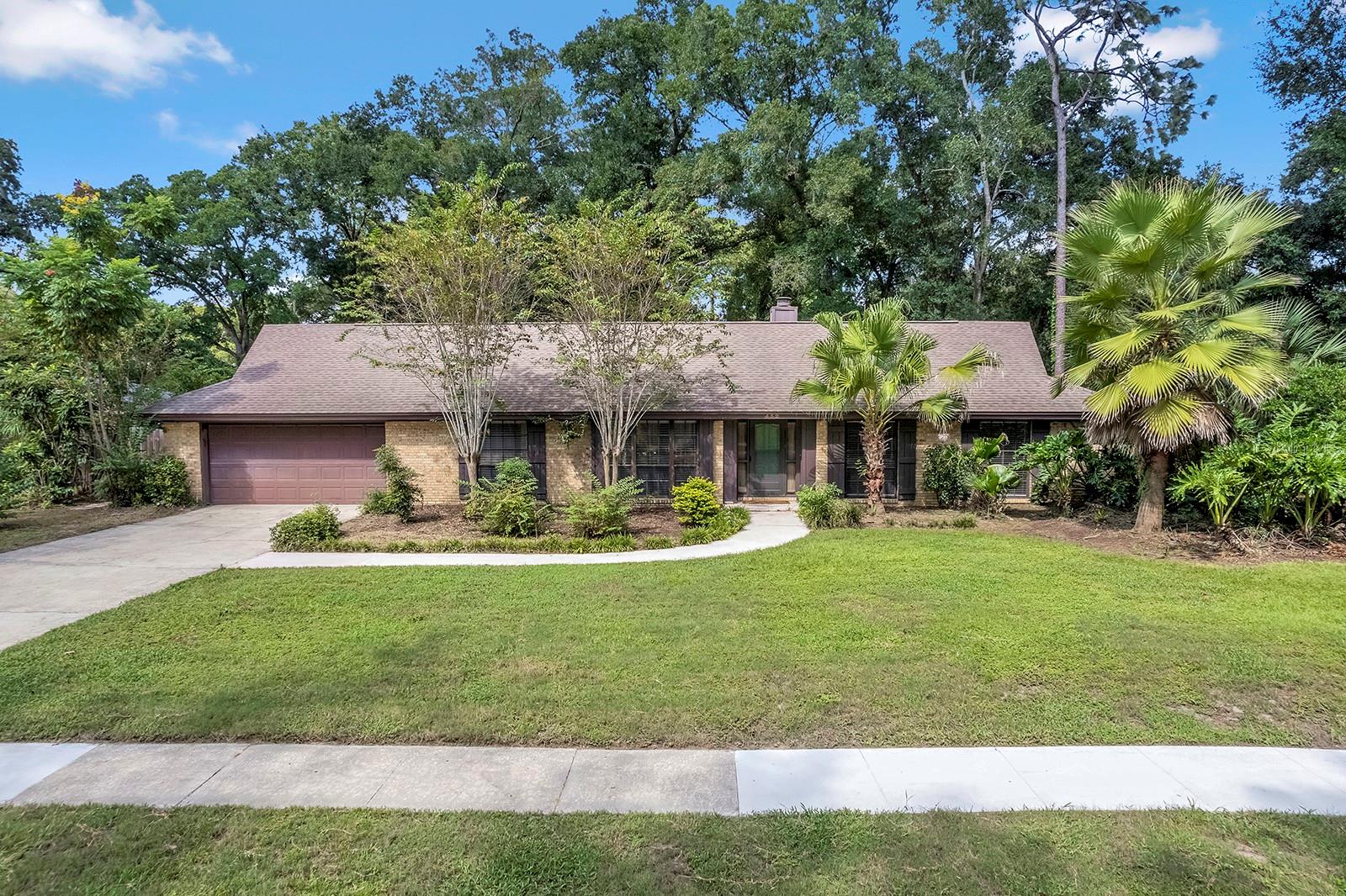 432 Burnt Tree Ln — photo