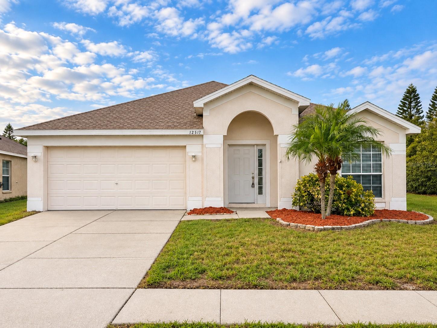 12517 Midpointe Dr — photo