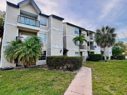 1932 Lake Atriums Cir #80 — photo