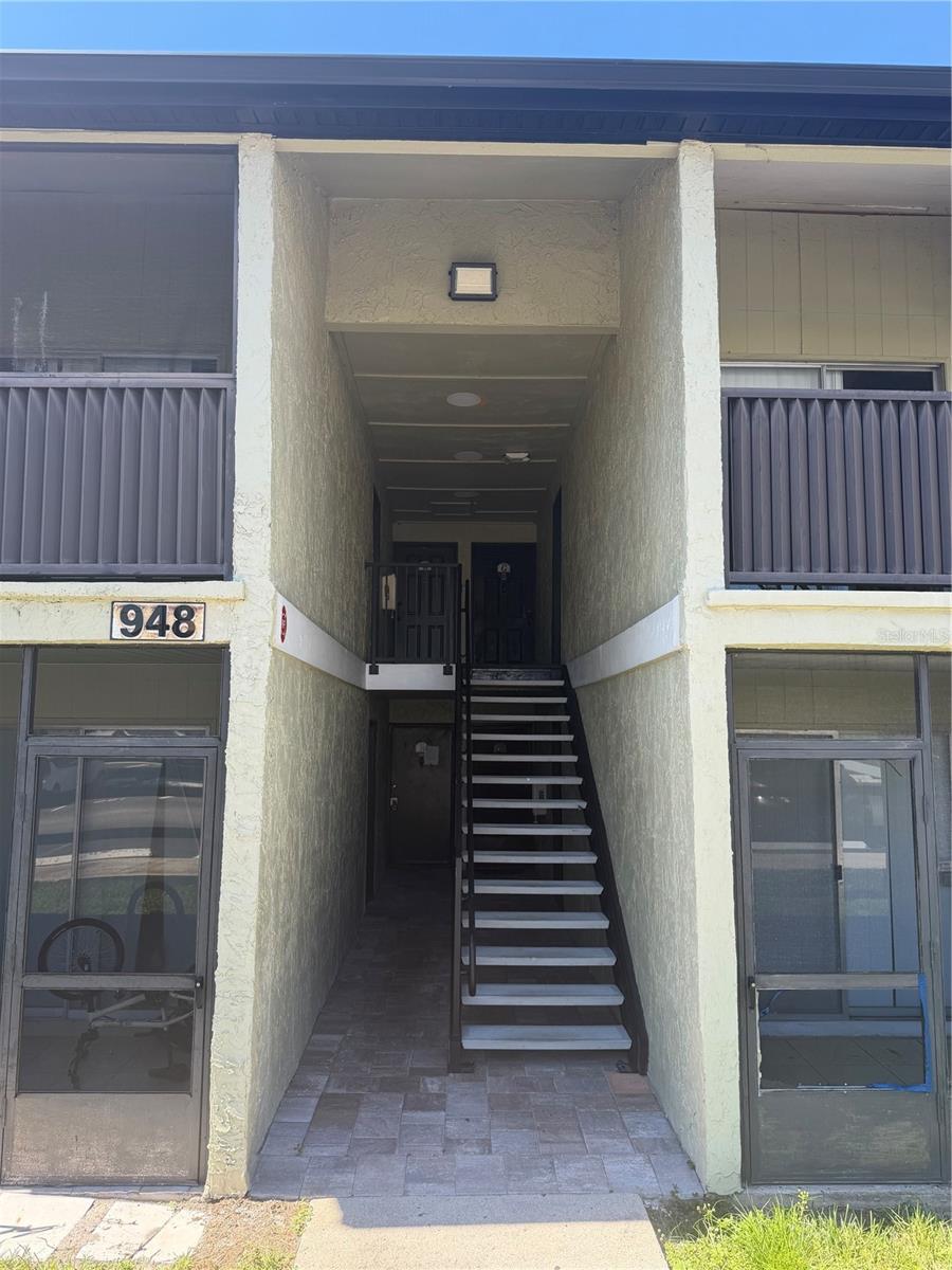 948 Lake Destiny #G — photo