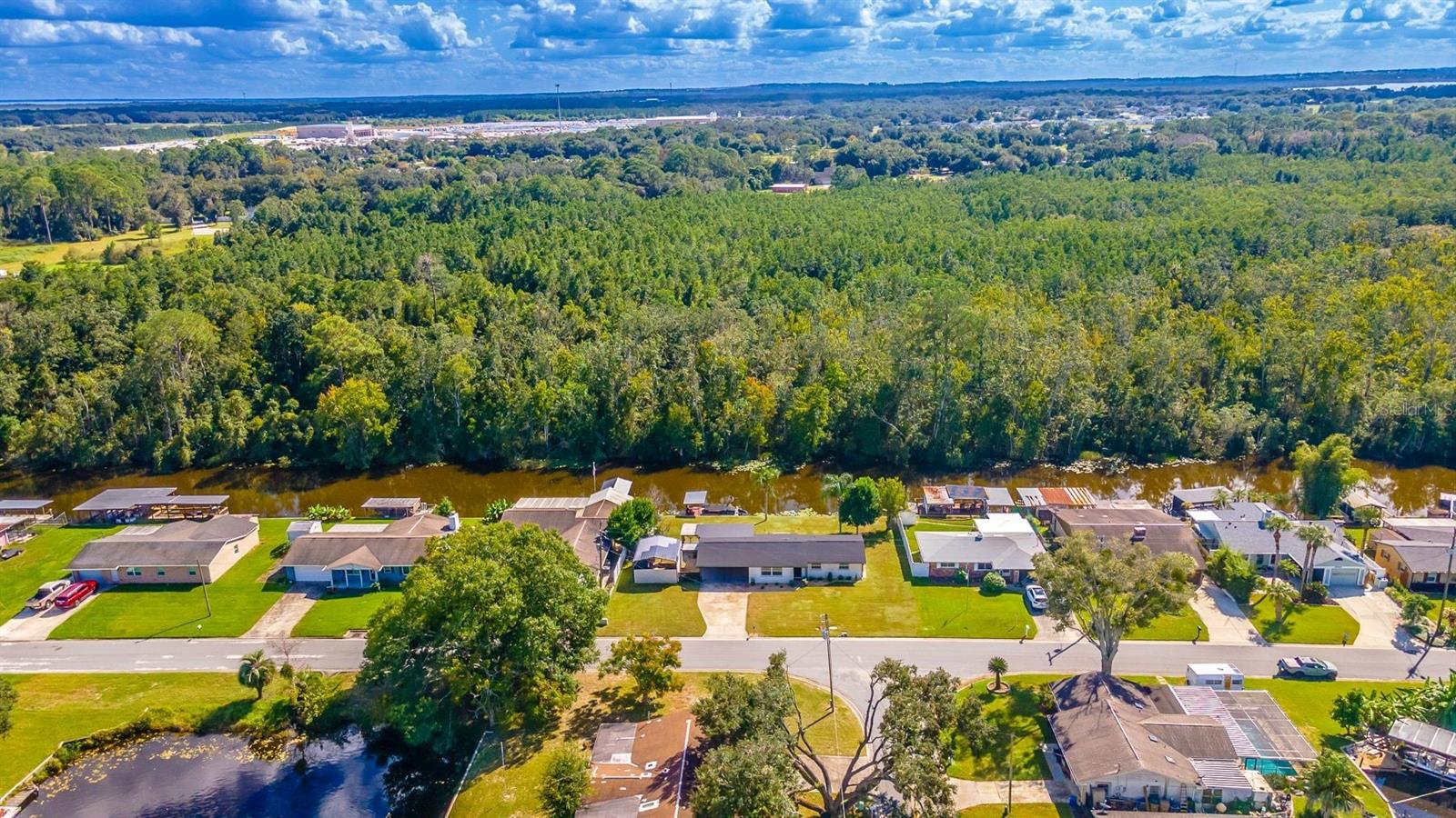 13524 Country Club Dr — photo