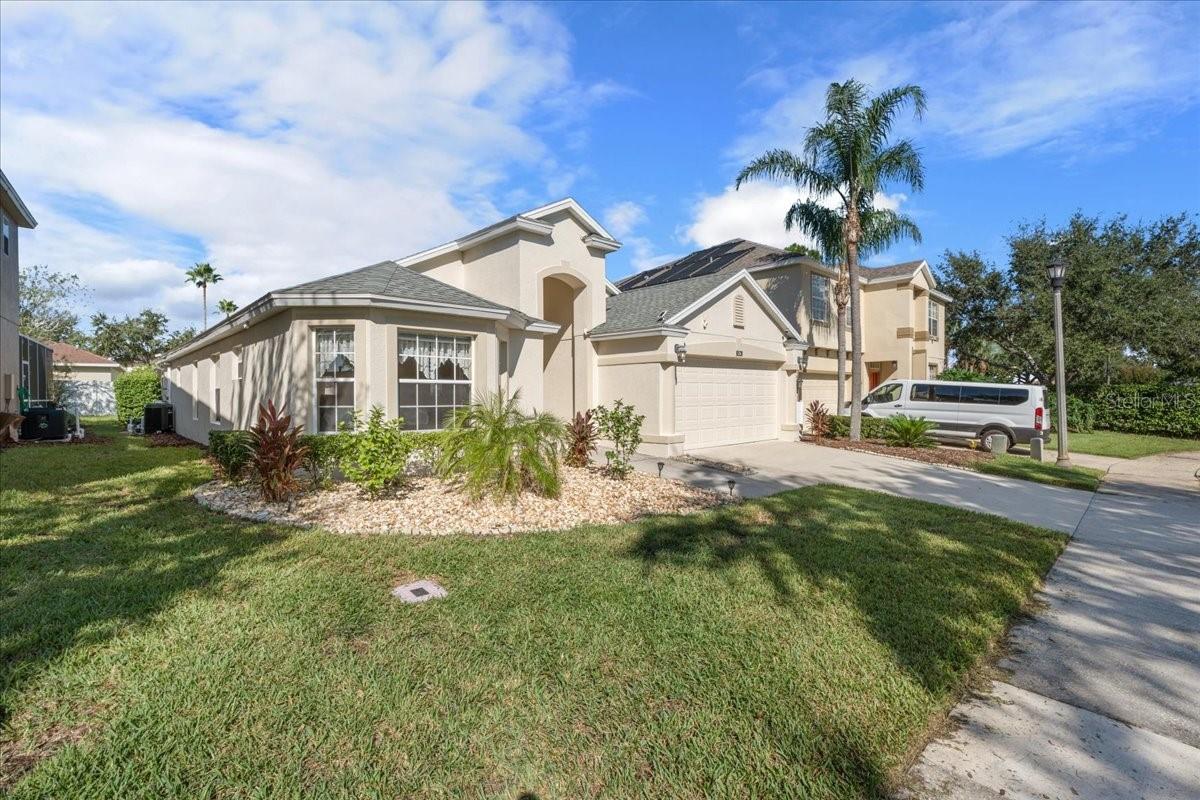 126 Henley Cir — photo
