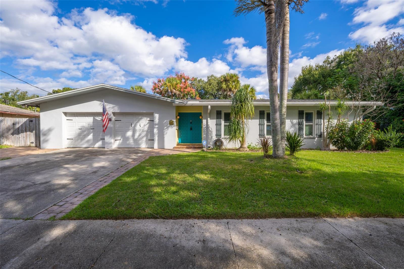 638 Orange Ct — photo