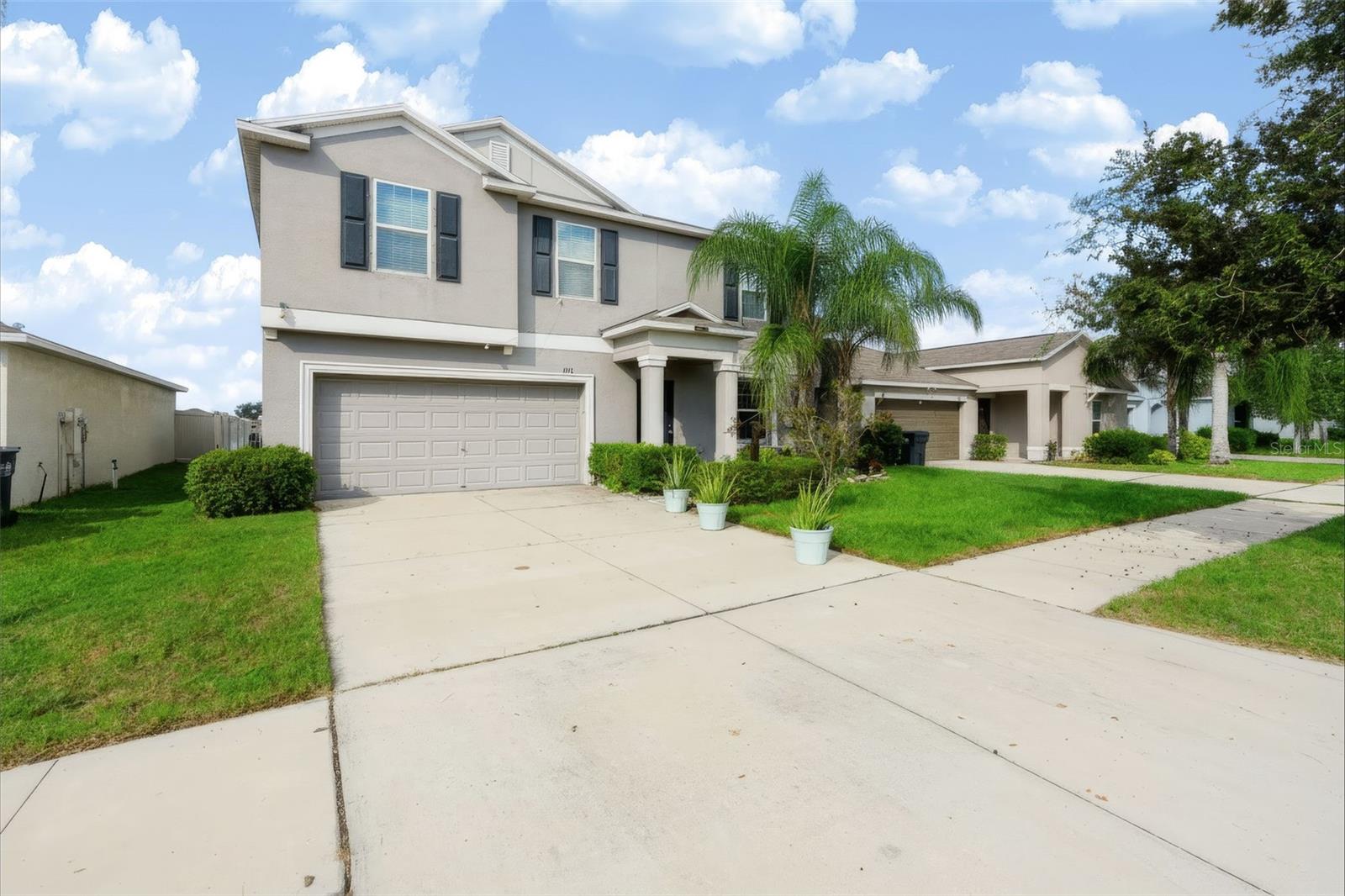 1711 Broad Winged Hawk Dr — photo
