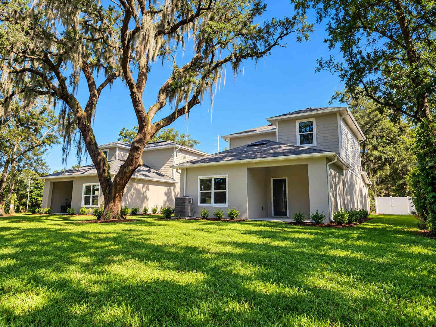 110 E 18th Street, Apopka, FL 32703 — photo 2