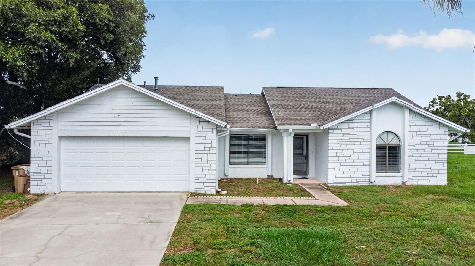 1055 Elizabeth Ridge Ct — photo