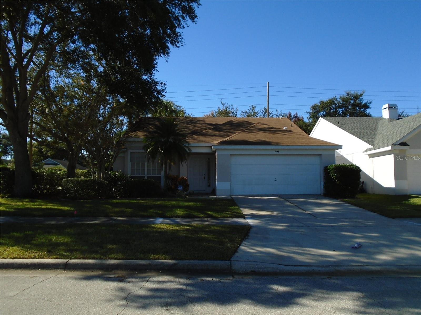1798 Burchstone Dr — photo