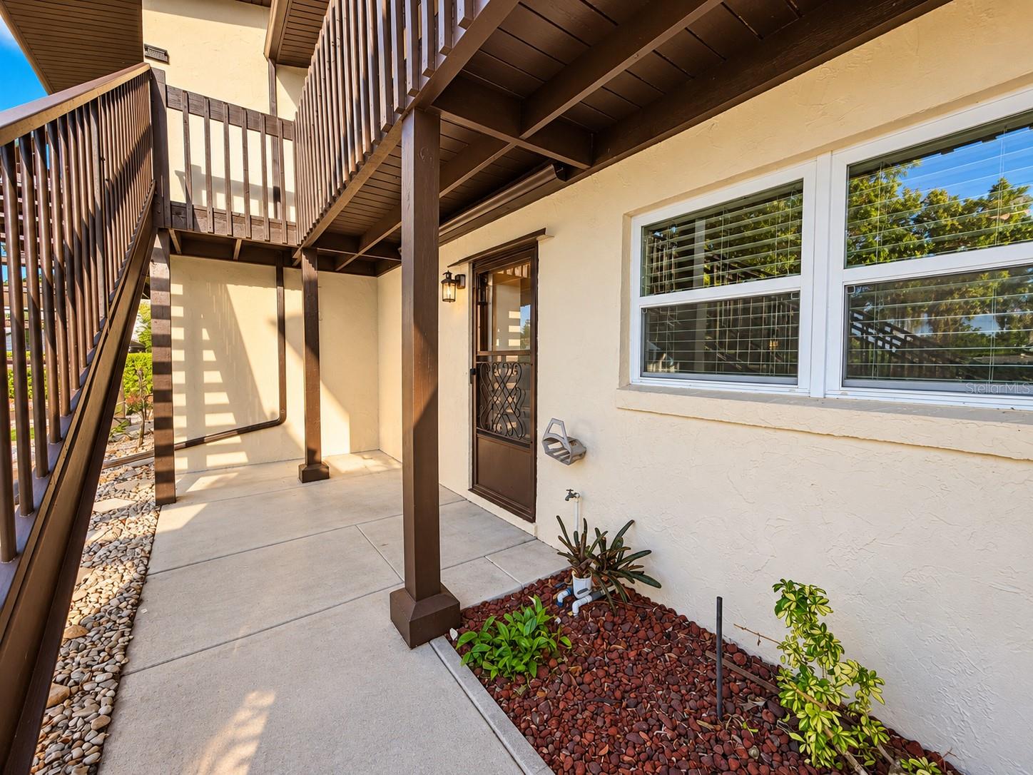 900 Avenue Z SE #C2 — photo