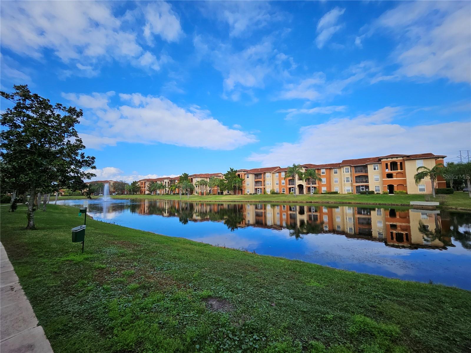 5512 Metrowest Blvd #12-109 — photo