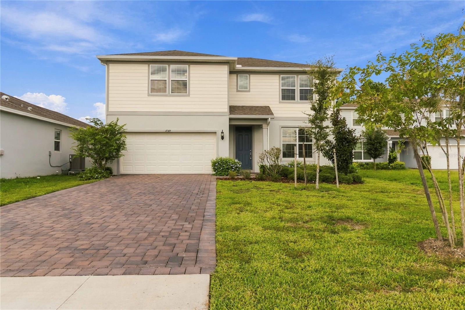 17319 Million Lakes Ct — photo